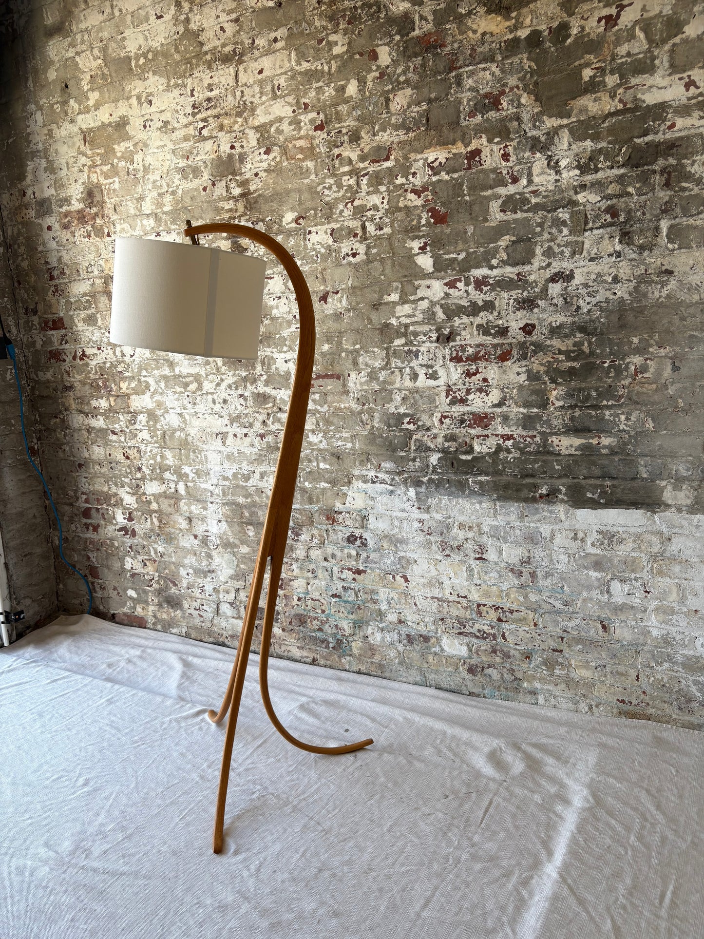 70's Oak Curve Lamp