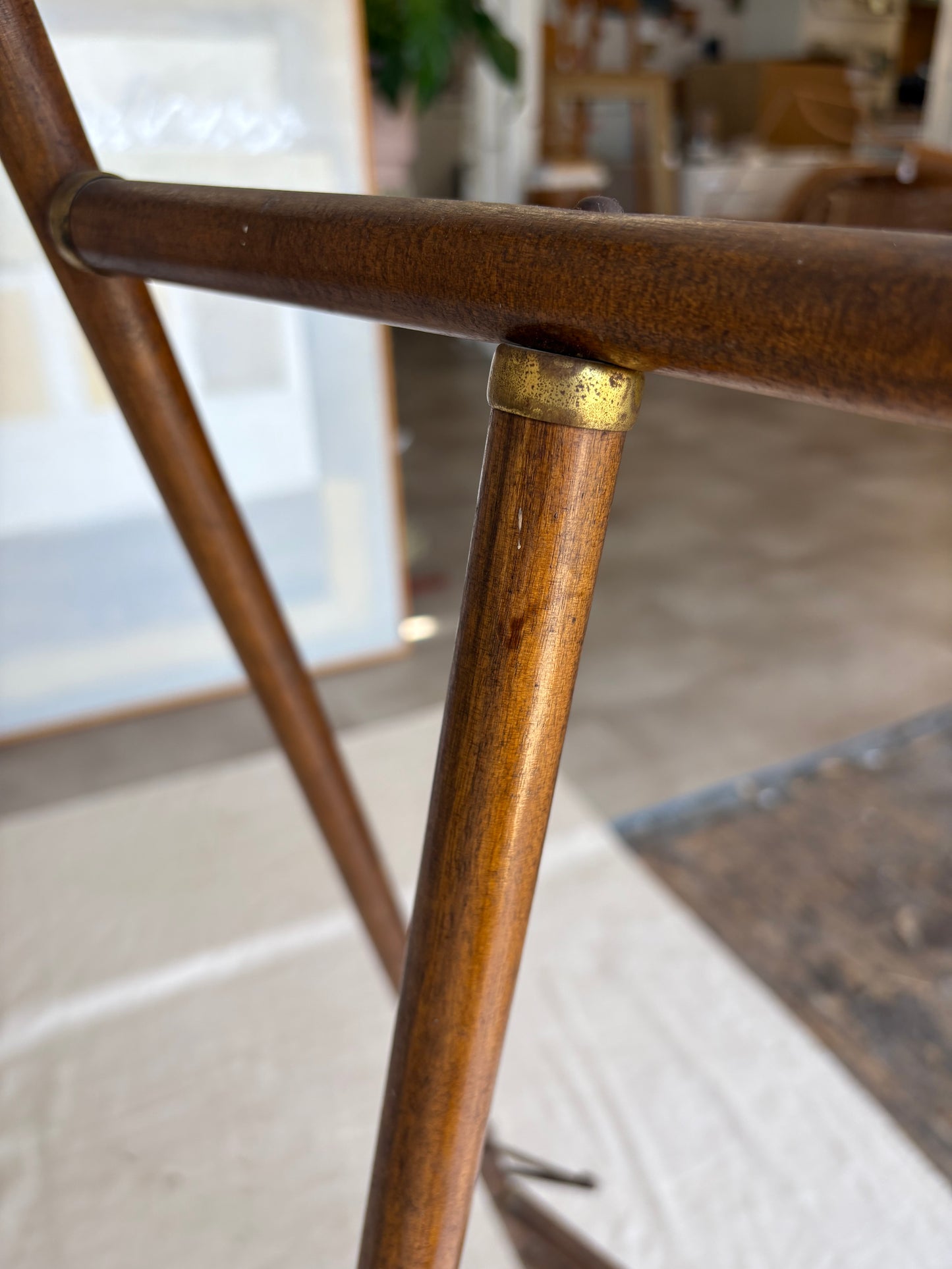 Vintage Wood & Brass Artist’s Easel with Ornate Spindle Detailing