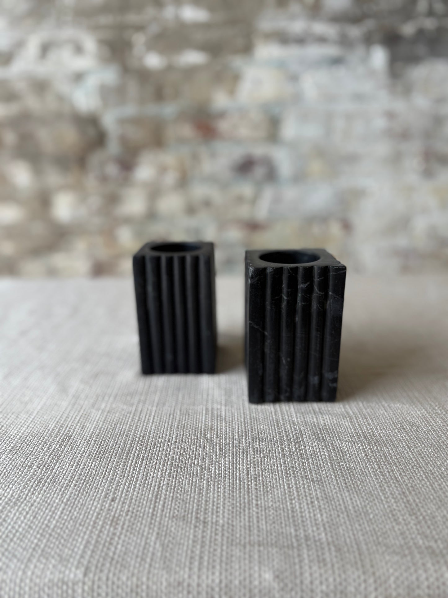 Set of 2 Fluted Black Marble Tea Light Holders