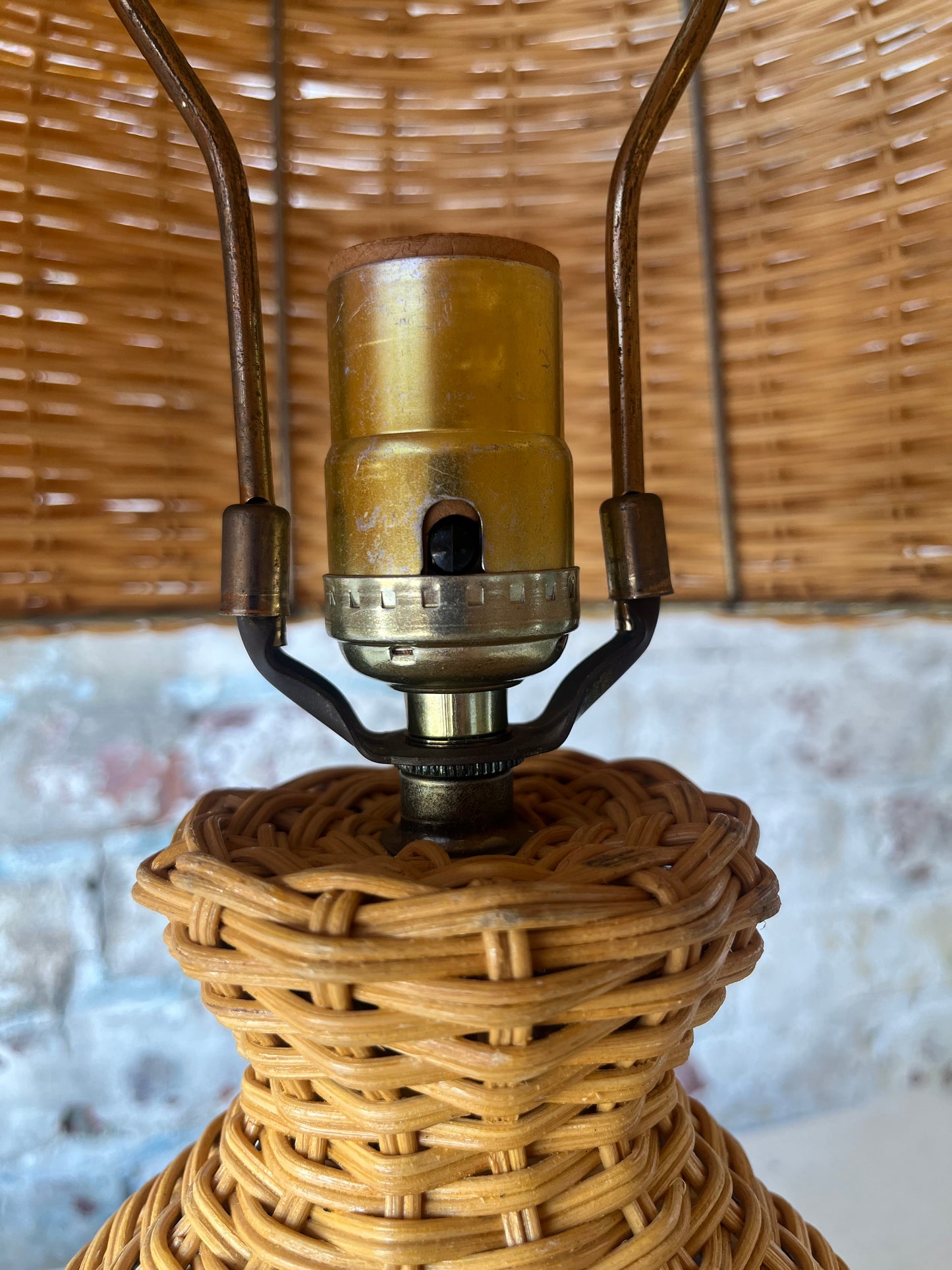 Small Wicker Lamp