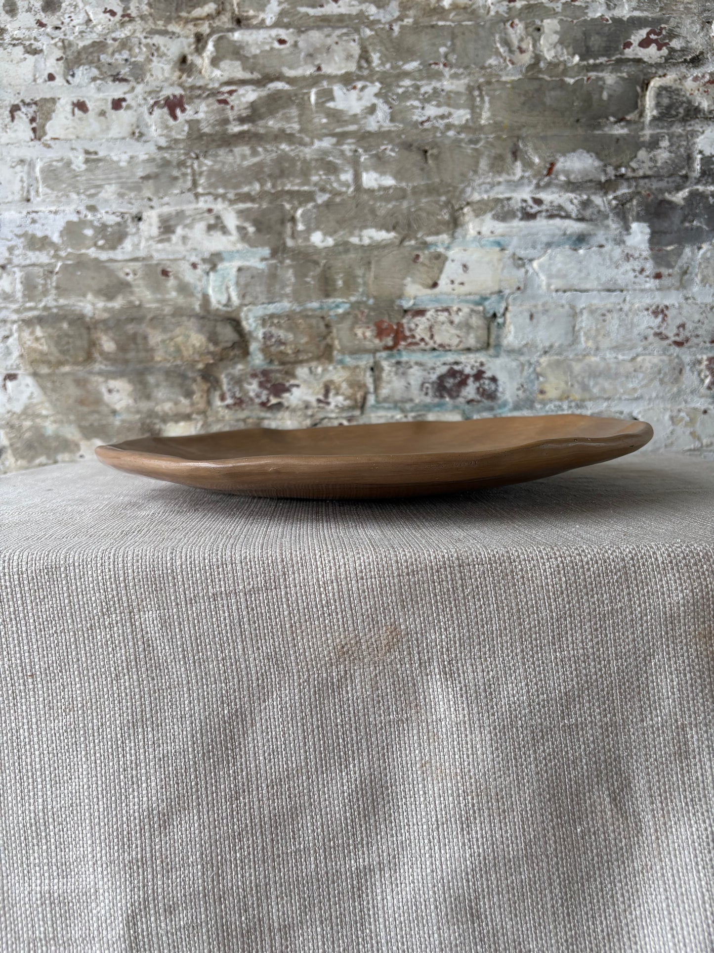 Puebla Round Serving Tray (Natural)