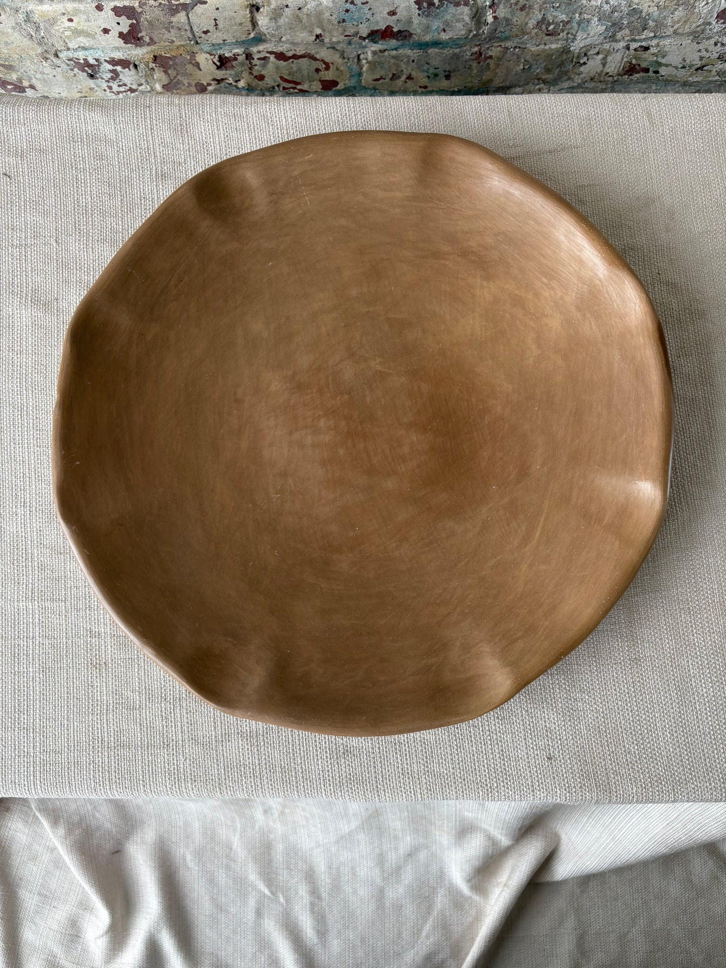 Puebla Round Serving Tray (Natural)