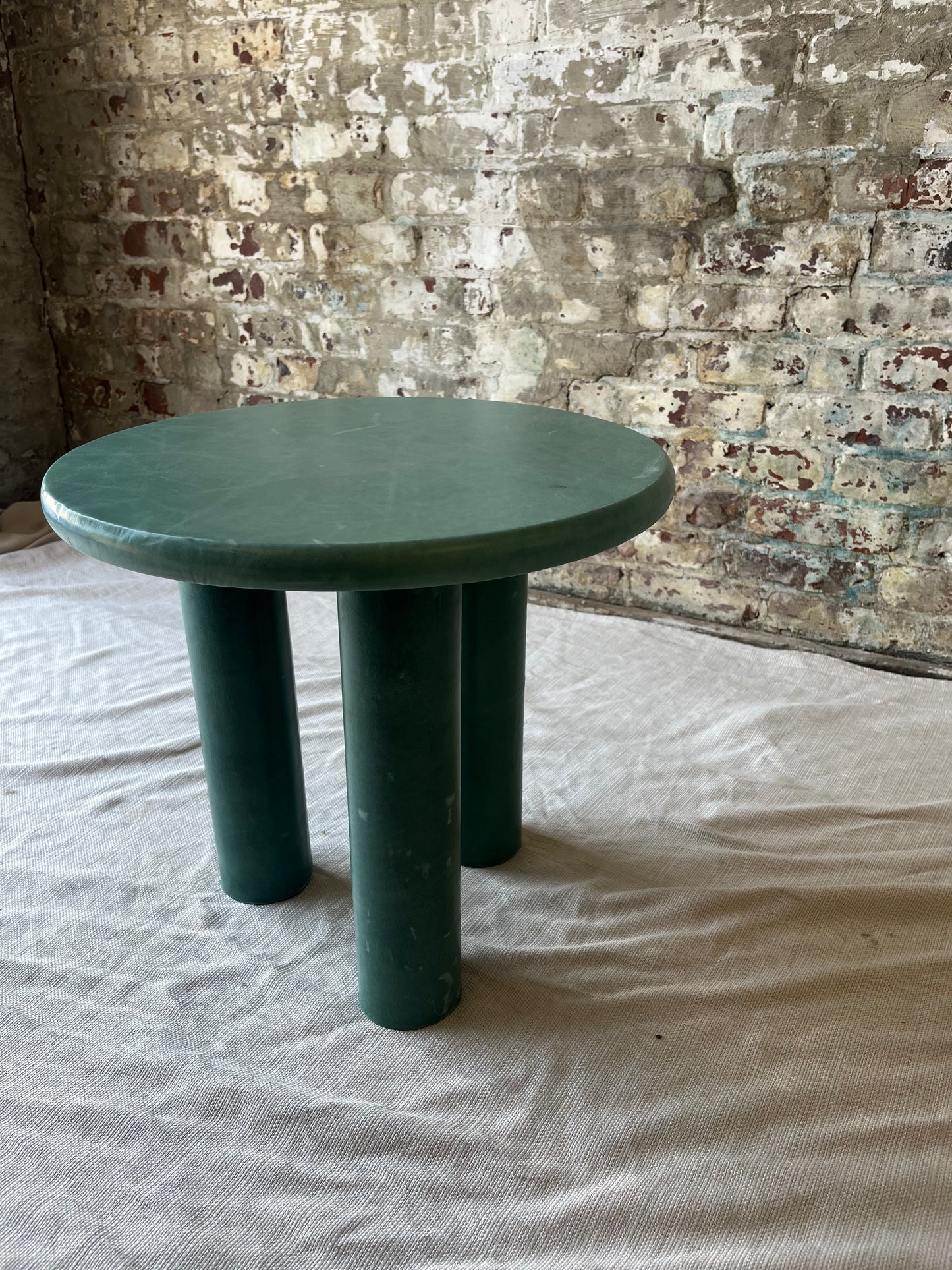Leather-Wrapped Cylinder Side Table – Soft Green