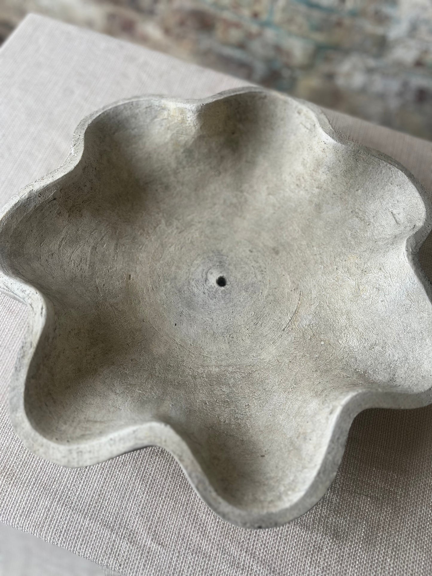 Organic Concrete Planter Bowl – Sculptural Wabi-Sabi Form