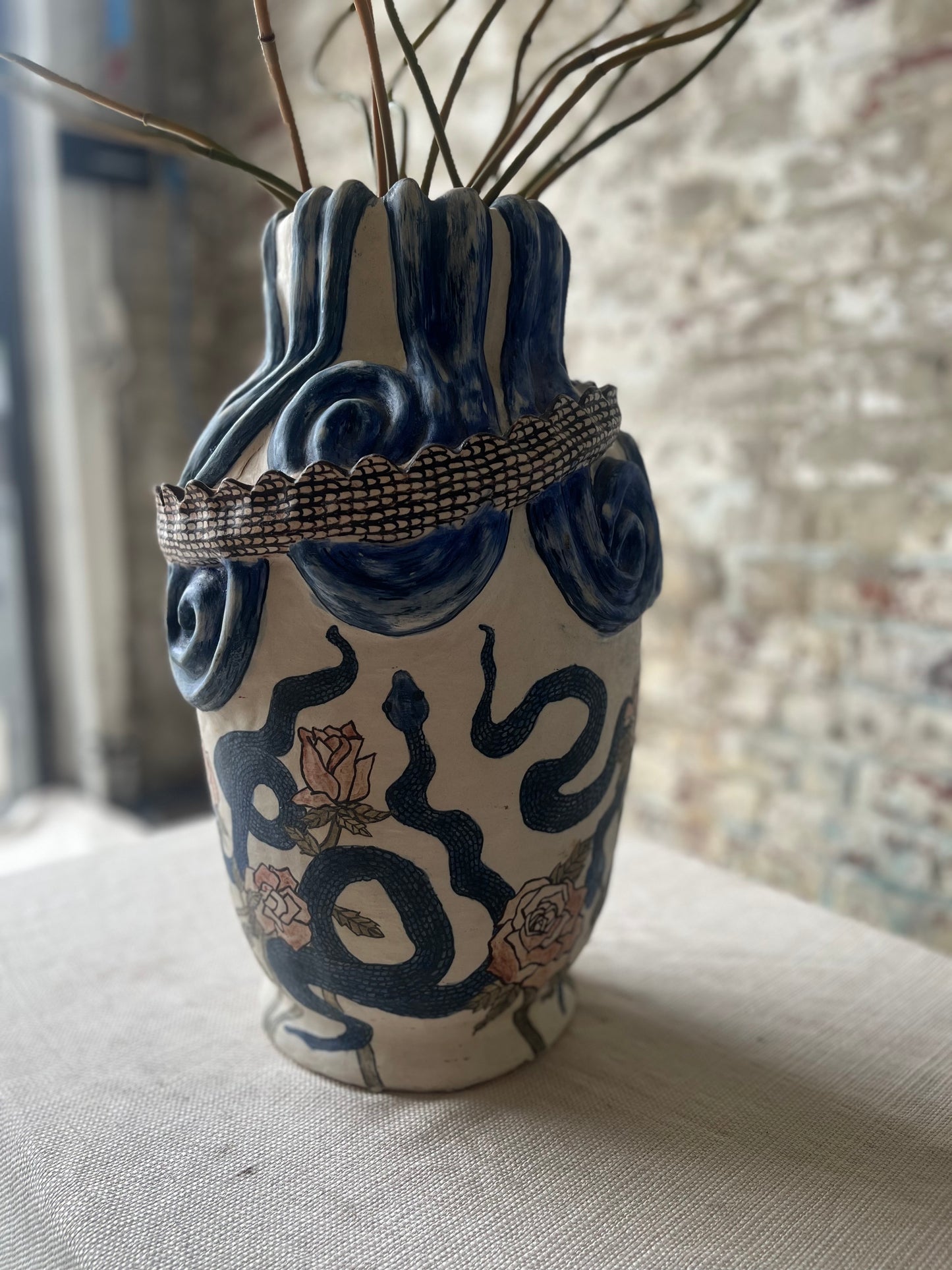 Snake &amp; Roses Vase