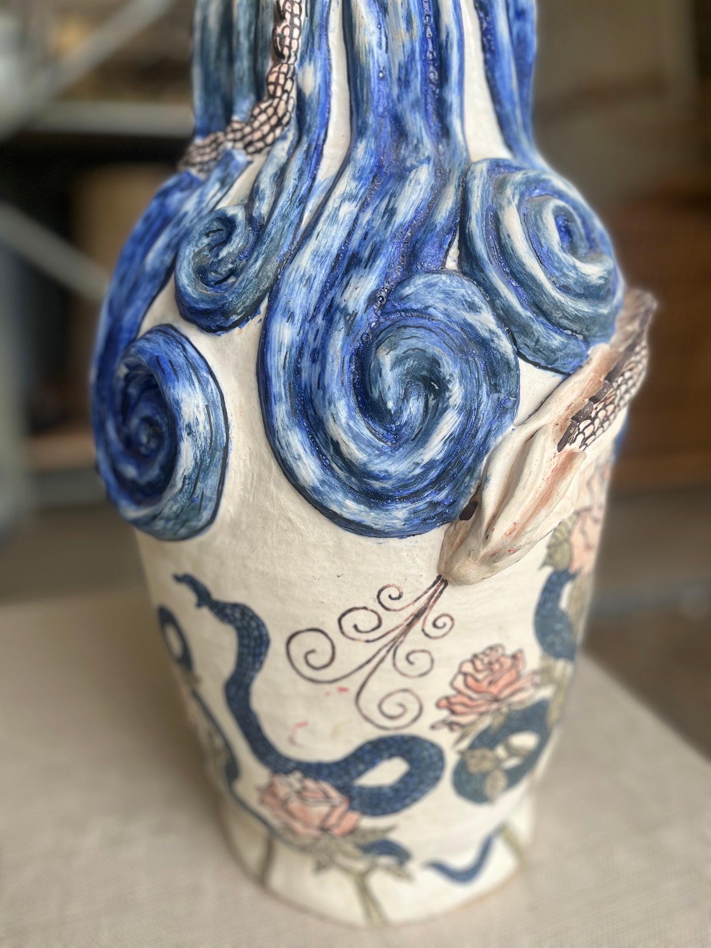 Snake &amp; Roses Vase