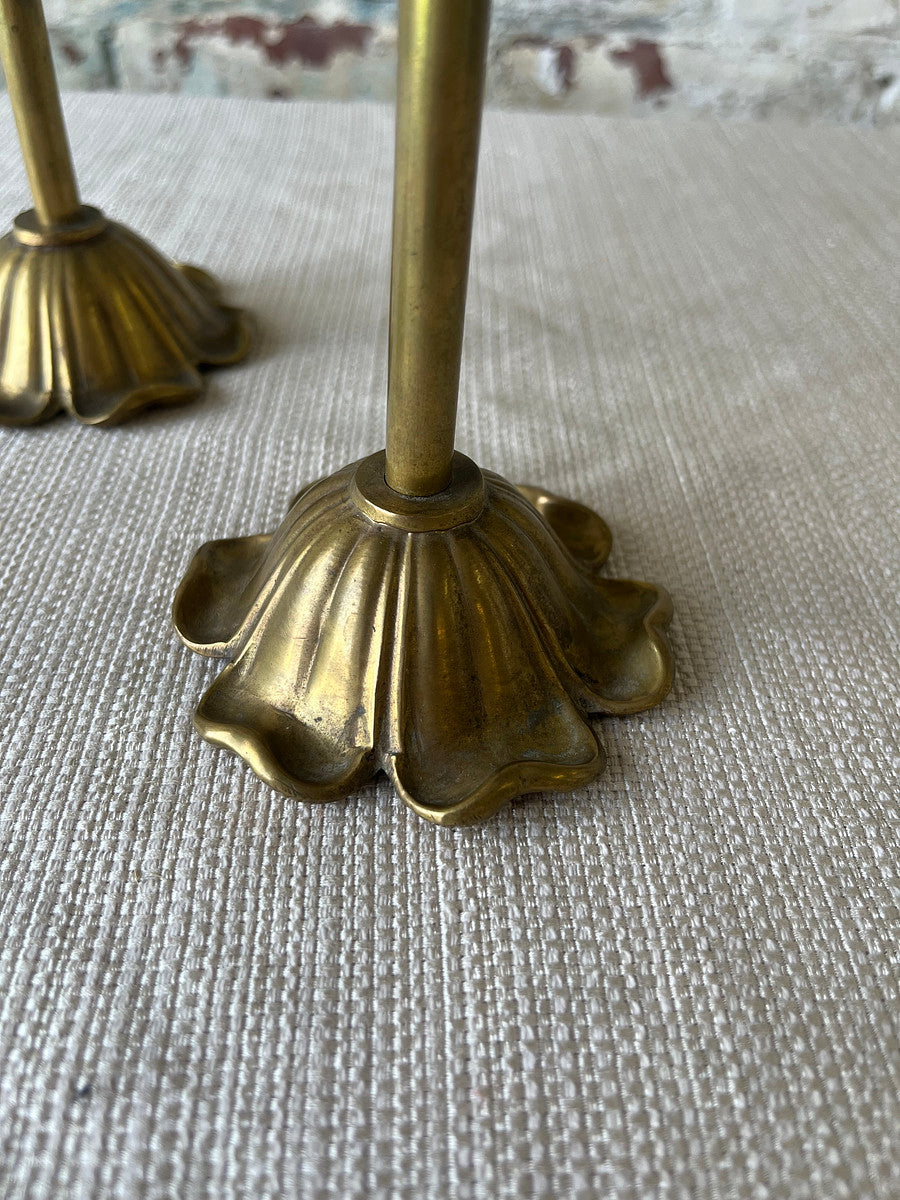 Vintage Brass Tulip Candlestick Trio – Sculptural Flower Form