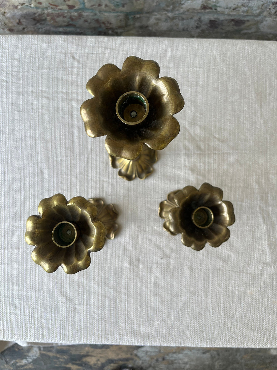 Vintage Brass Tulip Candlestick Trio – Sculptural Flower Form