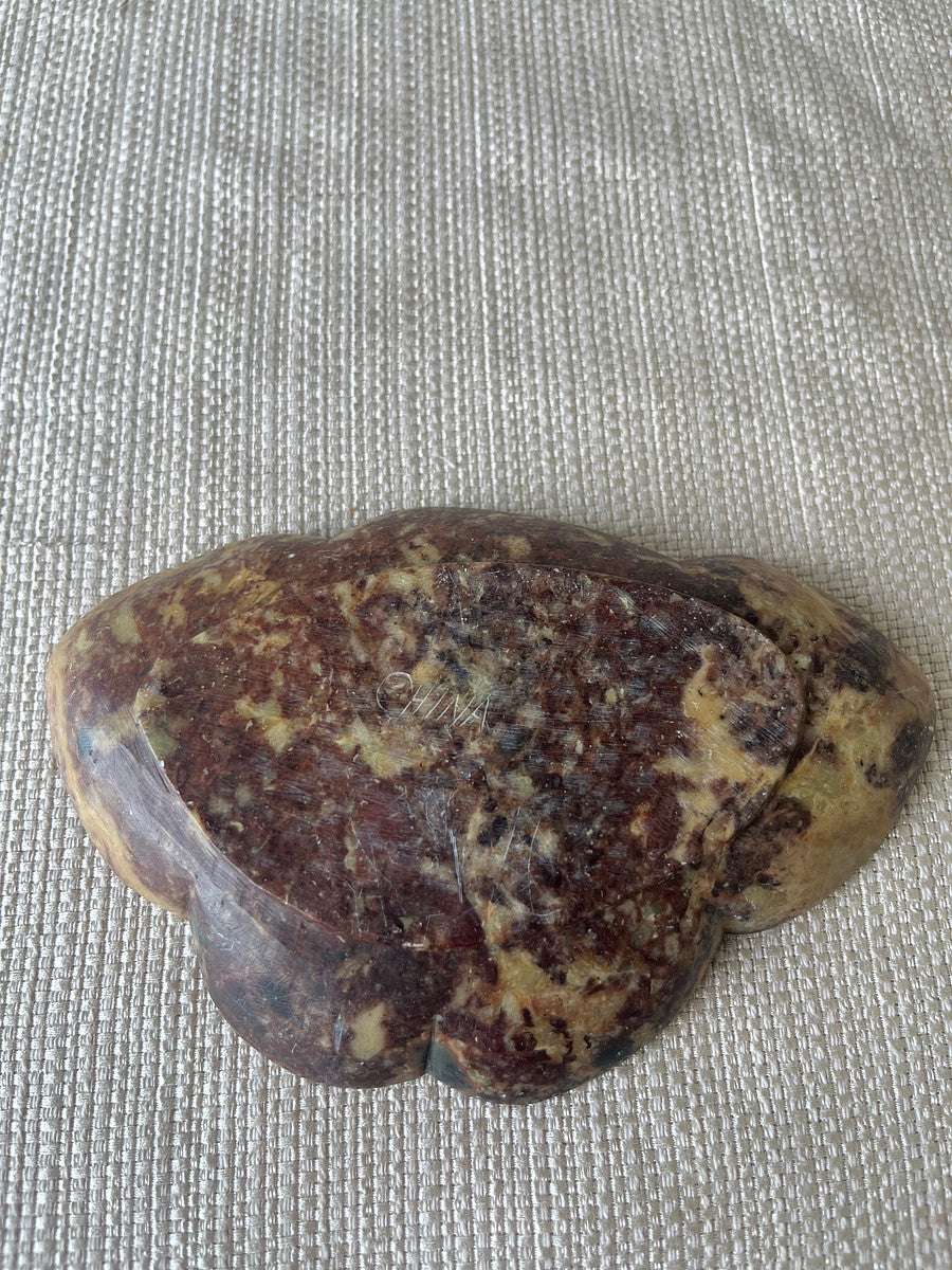 Vintage Hand-Carved Marble Flower Soap Dish – Made in China