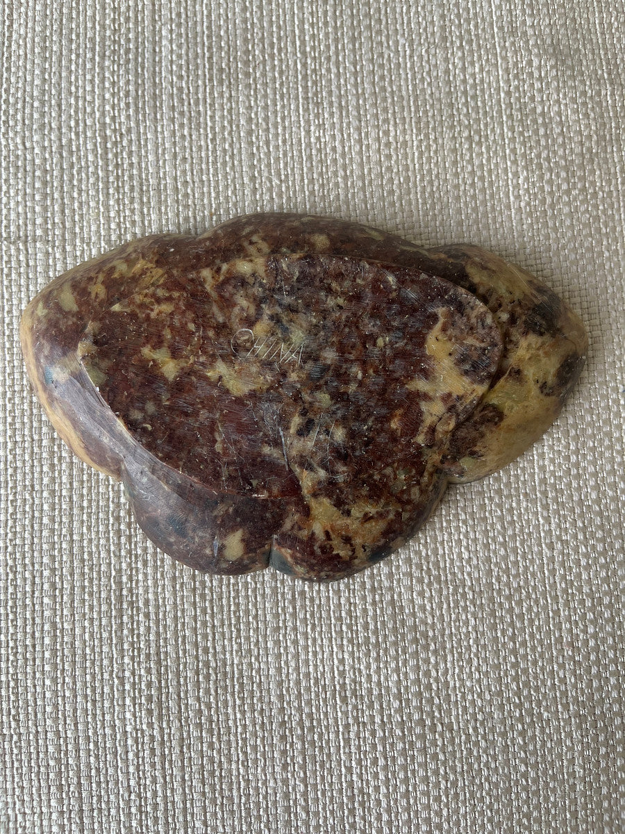 Vintage Hand-Carved Marble Flower Soap Dish – Made in China